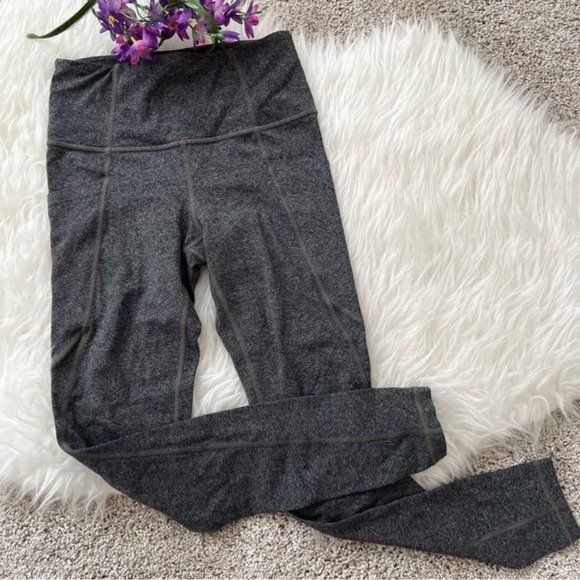 Athleta Size XS Marbled Gray Tight Leggings Side Pockets - Picture 1 of 6